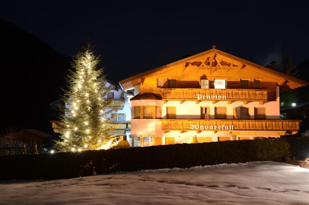 Apart-Pension Wasserfall Neustift im Stubaital Exteriér fotografie